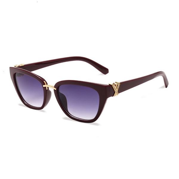 2020 new fashion designer cat eye sunglasses women lady diamond frame sun glasses for female uv400, White;black
2020 new fashion designer cat eye sunglasses women lady diamond frame sun glasses for female uv400, White;black
