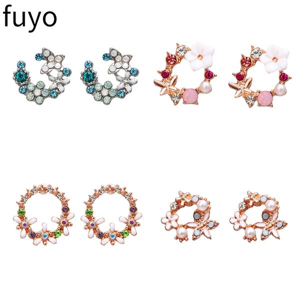 2020 korean new multicolor rhinestone heart flower stud earrings for women sweet wreath ear small cirlce earrings brincos gift, Golden;silver
2020 korean new multicolor rhinestone heart flower stud earrings for women sweet wreath ear small cirlce earrings brincos gift, Golden;silver