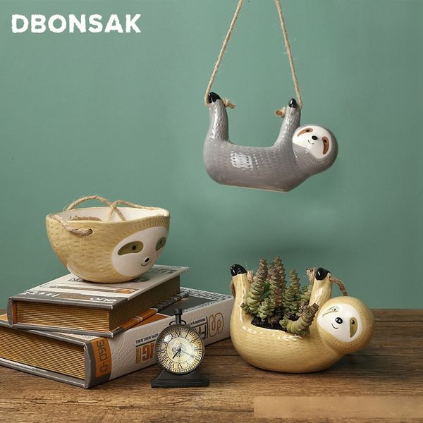 nordic wall hanging ceramic vase sloth flower pot scindapsus chlorophytum potted plant animal flower pot home garden decoration t200104
nordic wall hanging ceramic vase sloth flower pot scindapsus chlorophytum potted plant animal flower pot home garden decoration t200104