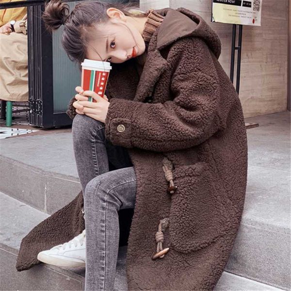 fur coat female long section 2020 winter fashion new loose horn buckle hooded long-sleeved imitation lamb hair warm coat, Black
fur coat female long section 2020 winter fashion new loose horn buckle hooded long-sleeved imitation lamb hair warm coat, Black