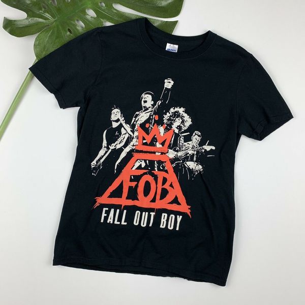 fall out boy 2014 памятник tour футболка мужская размер s small black graphic tee
fall out boy 2014 памятник tour футболка мужская размер s small black graphic tee
