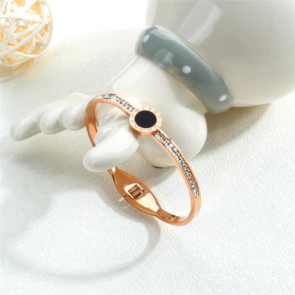 charm bracelets fine stainless steel cz acrylic rose gold color pave setting type bracelet bangle elegant jewelry gift for women, Golden;silver
charm bracelets fine stainless steel cz acrylic rose gold color pave setting type bracelet bangle elegant jewelry gift for women, Golden;silver