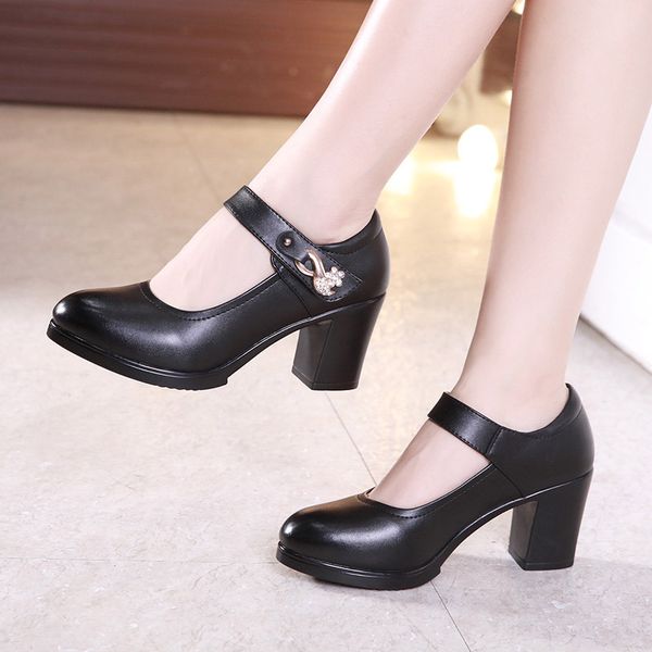 dress shoes 2021 black work female cheongsam catwalk thick with waterproof platform
dress shoes 2021 black work female cheongsam catwalk thick with waterproof platform