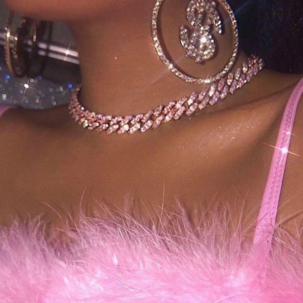 chokers 2021 gold colors fashion miami cuban link chain necklace 10mm full bling iced out colorful cubic zirconia jewelry, Golden;silver
chokers 2021 gold colors fashion miami cuban link chain necklace 10mm full bling iced out colorful cubic zirconia jewelry, Golden;silver