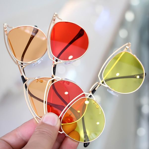 2020 new kids sea beach sunglasses fashion cool boys&girls uv400 summer sun glasses gold metal frame glass n151, White;black
2020 new kids sea beach sunglasses fashion cool boys&girls uv400 summer sun glasses gold metal frame glass n151, White;black