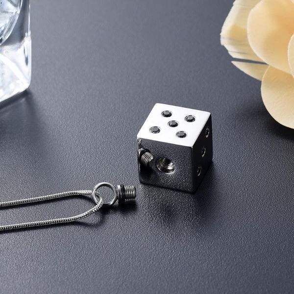 pendant necklaces 2021 arrival- lucky dice with black zircon inlay never fade urn necklace souvenir jewelry vintage decor safe, Silver
pendant necklaces 2021 arrival- lucky dice with black zircon inlay never fade urn necklace souvenir jewelry vintage decor safe, Silver