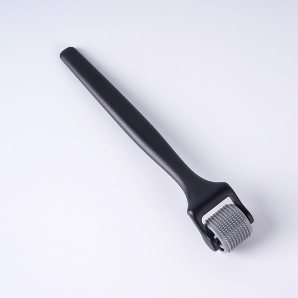 beauty microneedle roller micro needles roller plastic roller for skin care face beauty and massage
beauty microneedle roller micro needles roller plastic roller for skin care face beauty and massage