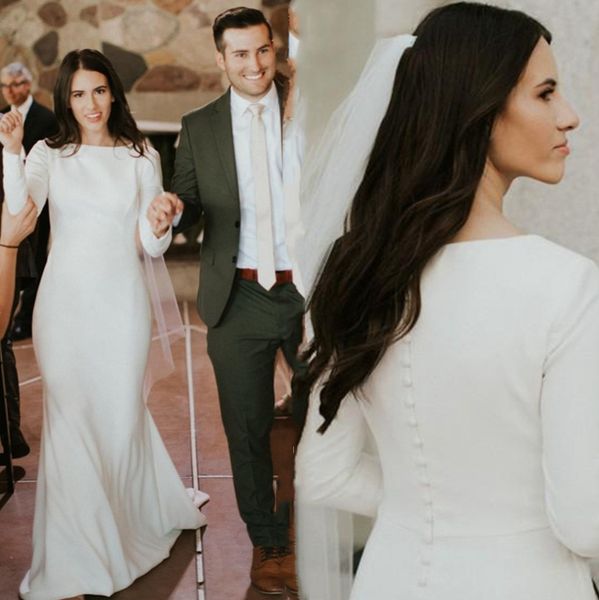 2021 elegant ivory satin mermaid wedding dresses bridal gowns long sleeve autumn spring country garden simple train muslim bride dress, White
2021 elegant ivory satin mermaid wedding dresses bridal gowns long sleeve autumn spring country garden simple train muslim bride dress, White