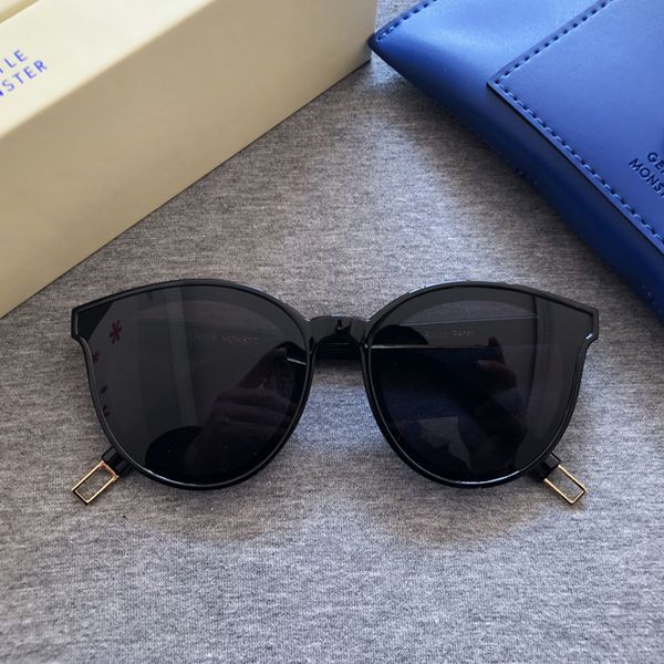 2020 black peter women polarized sunglasses korea gentle sunglasses classic fashion lady vintage original box package, White;black
2020 black peter women polarized sunglasses korea gentle sunglasses classic fashion lady vintage original box package, White;black