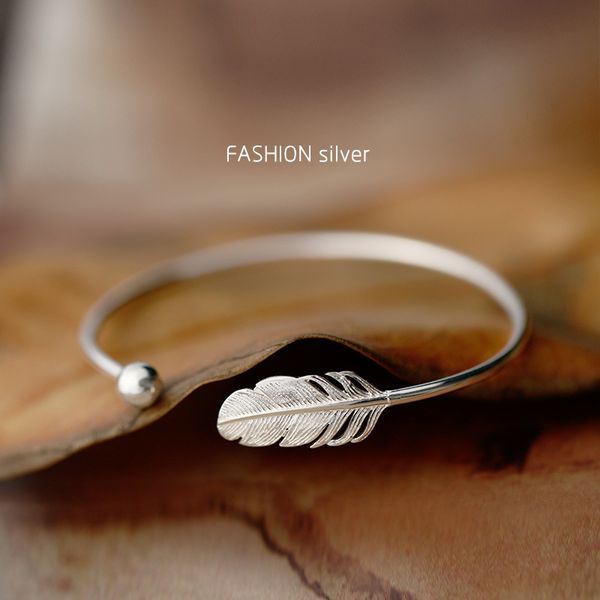 silver plated feather bracelets & bangles new fashion bracelet for women jewelry, Black
silver plated feather bracelets & bangles new fashion bracelet for women jewelry, Black