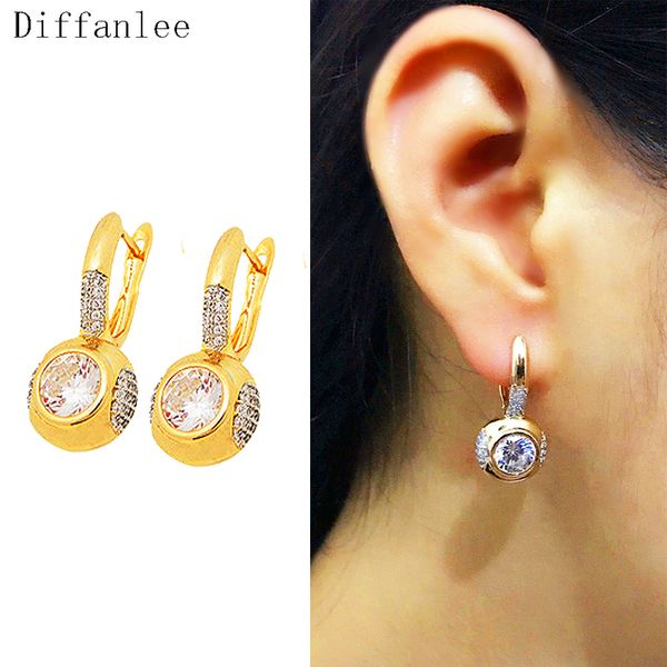 luxury charm fashion europe 585 gold color hoop earrings for women cz crystal zirconia earing jewelry, Golden;silver
luxury charm fashion europe 585 gold color hoop earrings for women cz crystal zirconia earing jewelry, Golden;silver