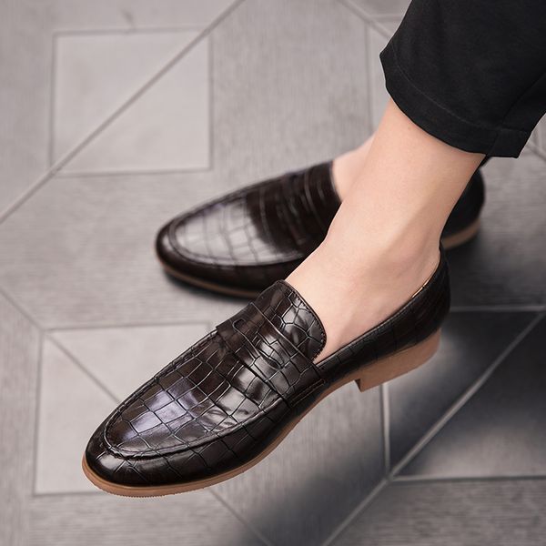 38-47 new style italian tassel man leather loafer leather casual flats round toe comfortable office men dress shoes, Black
38-47 new style italian tassel man leather loafer leather casual flats round toe comfortable office men dress shoes, Black