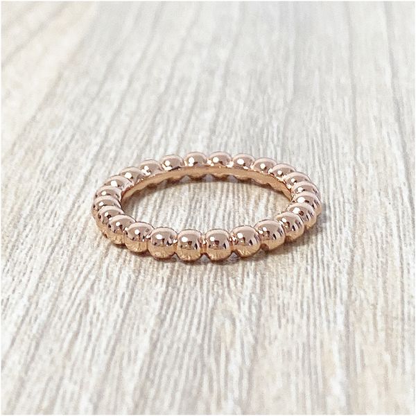 titanium steel gold open ring rose gold four leaf clover finger ring female ring jewelry wholesales with boxes wholesale, Silver
titanium steel gold open ring rose gold four leaf clover finger ring female ring jewelry wholesales with boxes wholesale, Silver