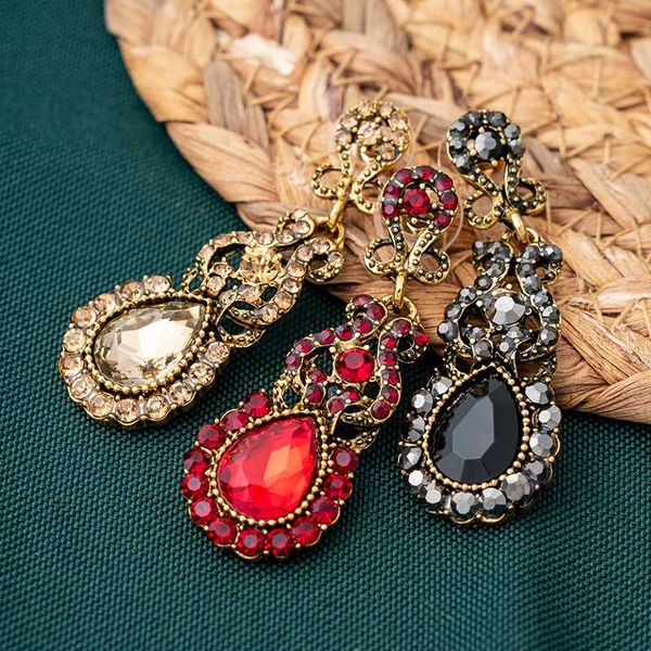 water drop shape black red yellow crystal dangle earrings antique gold color drop earring for women party wedding gift wholesale, Silver
water drop shape black red yellow crystal dangle earrings antique gold color drop earring for women party wedding gift wholesale, Silver