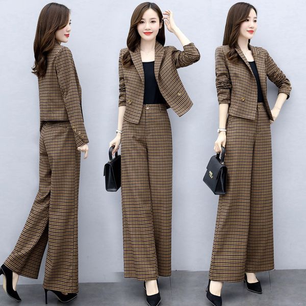 high-quality plaid women' new autumn temperament was thin short suit temperament fashion casual wide-leg trousers two-piece suit, White
high-quality plaid women' new autumn temperament was thin short suit temperament fashion casual wide-leg trousers two-piece suit, White