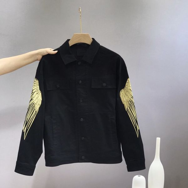 autumn's latest men's and women's woven jackets, classic version, simple and atmospheric classic logo on chest handsome trend, Black;brown
autumn's latest men's and women's woven jackets, classic version, simple and atmospheric classic logo on chest handsome trend, Black;brown