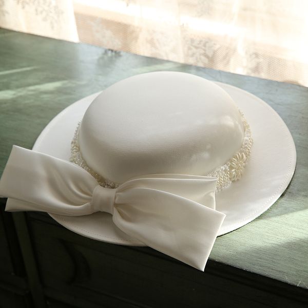 stingy brim hats white bowknot fedora cap women wedding hat french fairy flat fascinator headwear banquet show party pearl 2021, Blue;gray
stingy brim hats white bowknot fedora cap women wedding hat french fairy flat fascinator headwear banquet show party pearl 2021, Blue;gray