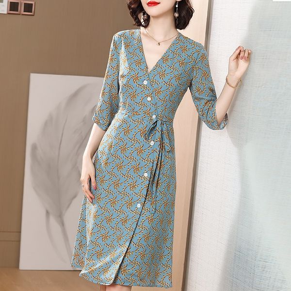 shenzhen boutique women's 2020 summer new french elegant v-neck mid-sleeve floral dresslong skirt dress belt skirt medium-length dress, Black;gray
shenzhen boutique women's 2020 summer new french elegant v-neck mid-sleeve floral dresslong skirt dress belt skirt medium-length dress, Black;gray