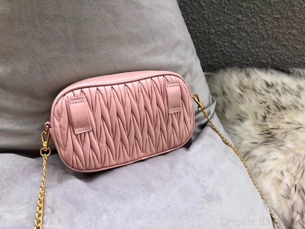 belt classic women's bag italian designer creates a messenger bag with two single shoulders, which is very practical as a chest bag
belt classic women's bag italian designer creates a messenger bag with two single shoulders, which is very practical as a chest bag