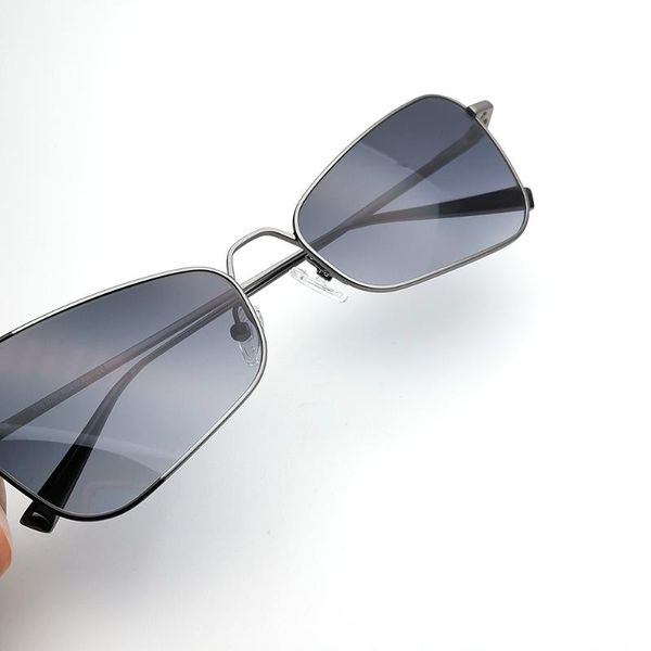 tile 2020 metal vintage sunglasses men blue sun glasses for women retro shades uv400, White;black
tile 2020 metal vintage sunglasses men blue sun glasses for women retro shades uv400, White;black