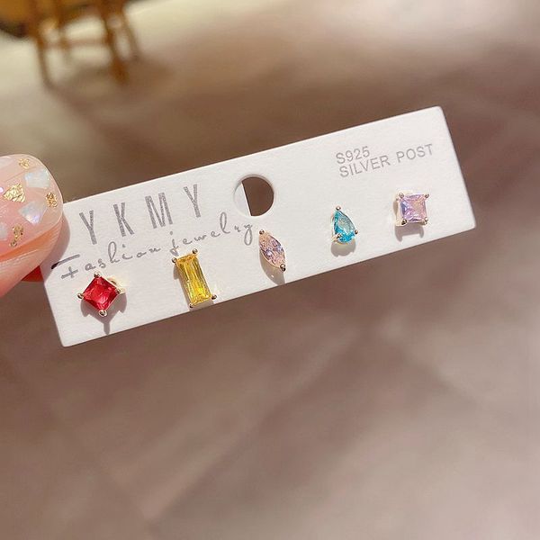 delicate mixed style small stud earrings set geometric cut cubic zircon earrings women jewelry, Golden;silver
delicate mixed style small stud earrings set geometric cut cubic zircon earrings women jewelry, Golden;silver