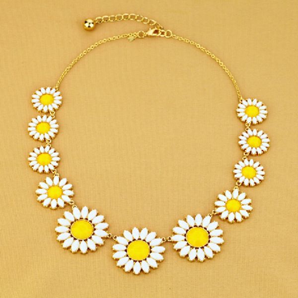 new fashion candy color flower chokers necklaces women beautiful daisy acrylic short necklaces&pendants friend birthday gifts, Golden;silver
new fashion candy color flower chokers necklaces women beautiful daisy acrylic short necklaces&pendants friend birthday gifts, Golden;silver