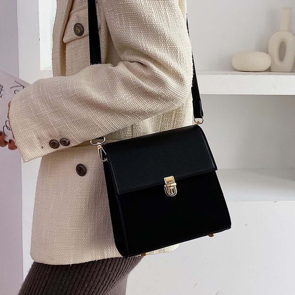 high-grade retro small bag female 2020 new style fashion messenger bag ins casual shoulder
high-grade retro small bag female 2020 new style fashion messenger bag ins casual shoulder