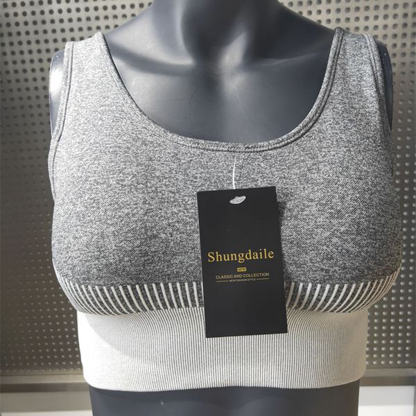 gym clothing shungdaile women's yoga bras seamless underwear women fitness sport running jogging active clothes, White;black
gym clothing shungdaile women's yoga bras seamless underwear women fitness sport running jogging active clothes, White;black