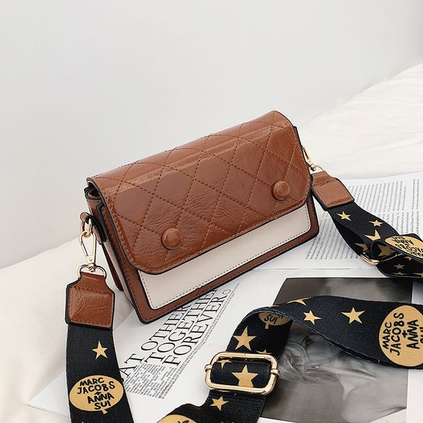 2020 classic small abrasive leather flap with canvas belt female pu leather handbag female messenger bag bolsas qq138
2020 classic small abrasive leather flap with canvas belt female pu leather handbag female messenger bag bolsas qq138