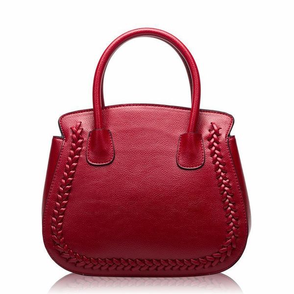 wild2019 zhi li xia grain cowhide hand bill of lading shoulder span genuine leather woman package
wild2019 zhi li xia grain cowhide hand bill of lading shoulder span genuine leather woman package