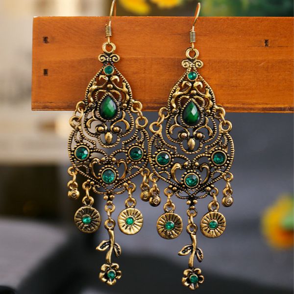 bohemian ethnic earrings 2020 women vintage alloy hollow out carved flower rhinestones long dangle earrings jewelry, Silver
bohemian ethnic earrings 2020 women vintage alloy hollow out carved flower rhinestones long dangle earrings jewelry, Silver