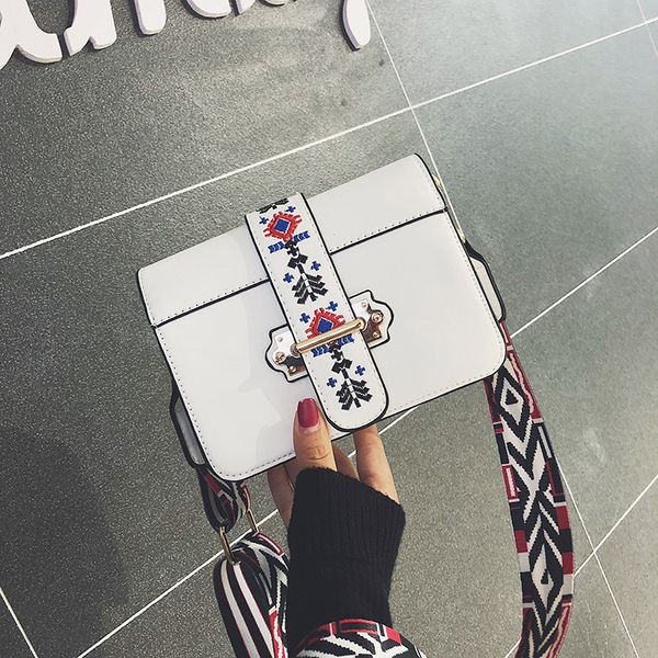 women's embroidered message bags new korean personality explosion student simple girl broadband crossbody bag lady should bag
women's embroidered message bags new korean personality explosion student simple girl broadband crossbody bag lady should bag