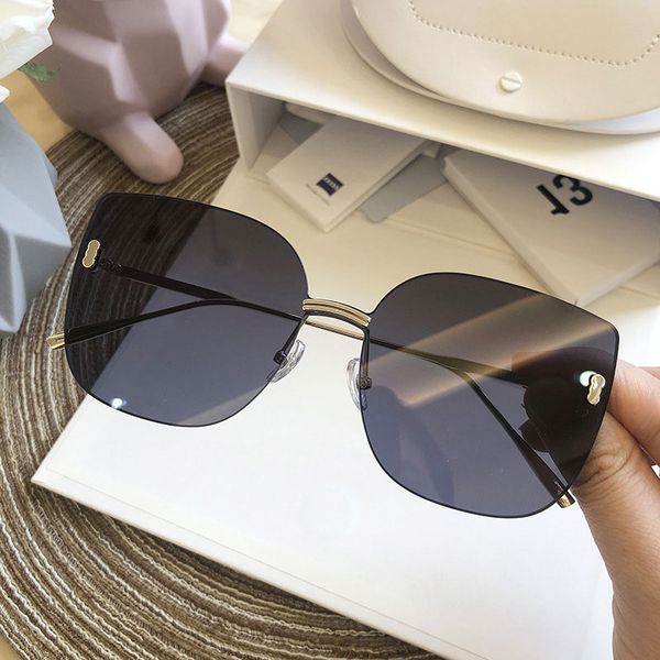 new rimless square sunglasses women luxury trimming clear lens sun glasses for women fashion 2020 brown eyewear trends uv400, White;black
new rimless square sunglasses women luxury trimming clear lens sun glasses for women fashion 2020 brown eyewear trends uv400, White;black