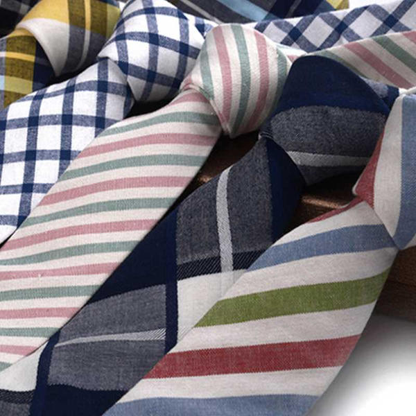 2020 handsome men ties cotton striped leisure universal arrow regalos para hombre fashion trend business tie, Black;gray
2020 handsome men ties cotton striped leisure universal arrow regalos para hombre fashion trend business tie, Black;gray