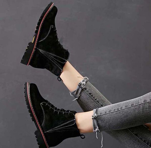 classics fashionable and exquisite womens boots high heels and genuine leather outdoors fashion boots 03 p104, Black
classics fashionable and exquisite womens boots high heels and genuine leather outdoors fashion boots 03 p104, Black