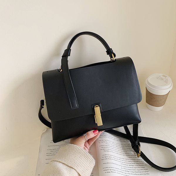 wide shoulder strap lady bag 2020 popular new sloping bag atmospheric fashion shoulder
wide shoulder strap lady bag 2020 popular new sloping bag atmospheric fashion shoulder
