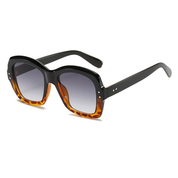 sunglasses polygon square women 2021 brand designer plastic material lemses vintage rivet 9075 uv400 protection eyewear, White;black
sunglasses polygon square women 2021 brand designer plastic material lemses vintage rivet 9075 uv400 protection eyewear, White;black