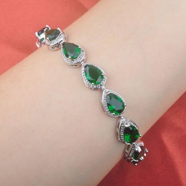 christmas gifts green cubic zircinia water drop silver color for women wedding jewelry link chain bracelet 7-8 inch os0150, Black
christmas gifts green cubic zircinia water drop silver color for women wedding jewelry link chain bracelet 7-8 inch os0150, Black