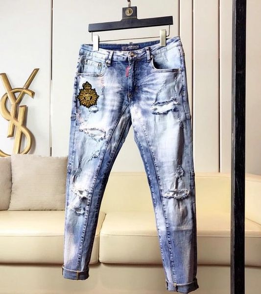 tide brand 2020 spring and autumn new men's brand-name clothing bee snake pattern heavy embroidery pattern hole brand-name clothing men, Blue
tide brand 2020 spring and autumn new men's brand-name clothing bee snake pattern heavy embroidery pattern hole brand-name clothing men, Blue