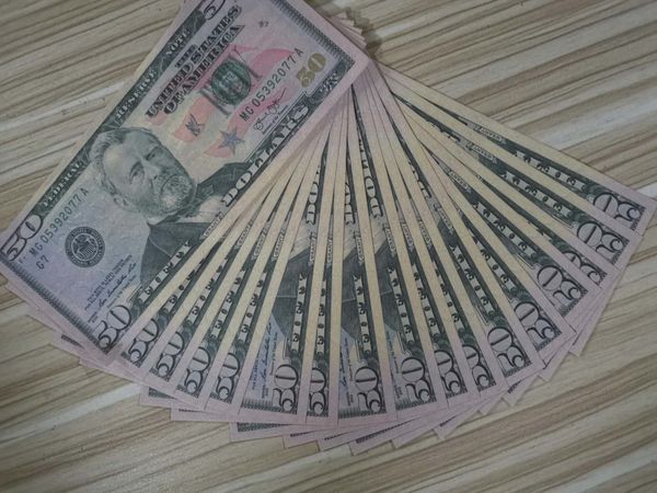 props dollar fake money prop 50 20 100 dollars bank note counting prop money festive party games token collections gifts 
props dollar fake money prop 50 20 100 dollars bank note counting prop money festive party games token collections gifts
