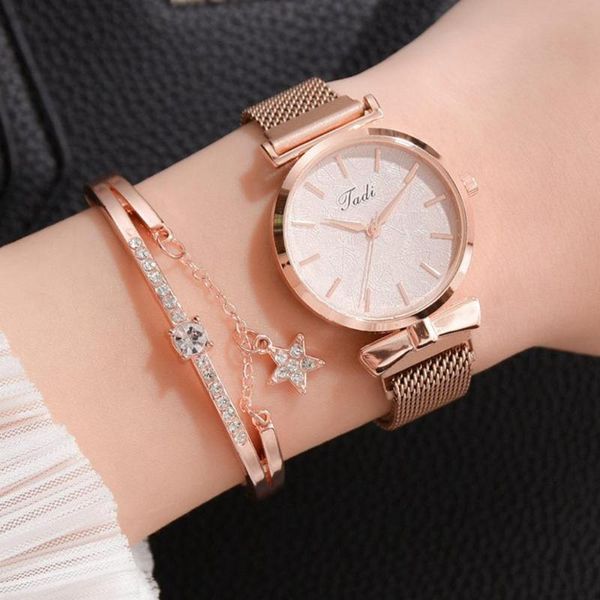 wristwatches luxury women alloy watch magnet watches fashion ladies quartz wristwatch elegant female bracelet women's magnetic, Slivery;brown
wristwatches luxury women alloy watch magnet watches fashion ladies quartz wristwatch elegant female bracelet women's magnetic, Slivery;brown