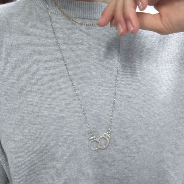 pendant necklaces handcuff necklace women aesthetic long chains women's jewelry accessories collares wholesale kpop, Silver
pendant necklaces handcuff necklace women aesthetic long chains women's jewelry accessories collares wholesale kpop, Silver