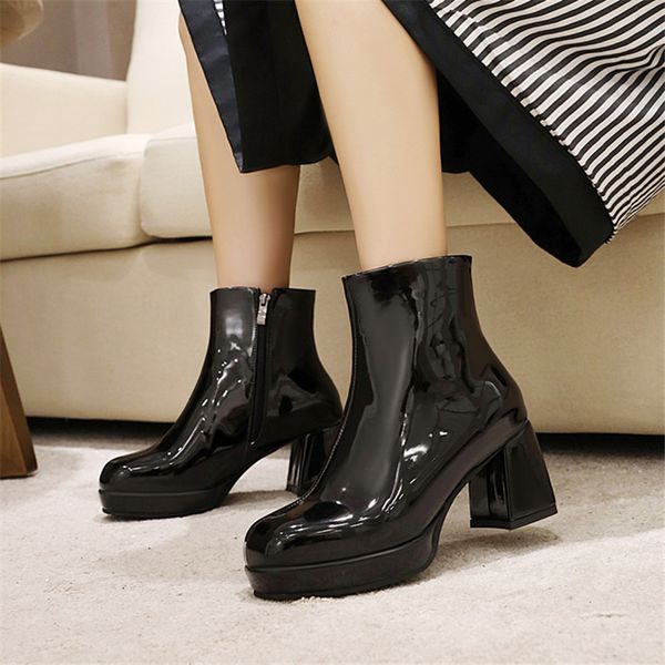 black beige patent leather women short boots fashion platform high heel boots woman zipper warm boot lady footwear size 34-39
black beige patent leather women short boots fashion platform high heel boots woman zipper warm boot lady footwear size 34-39
