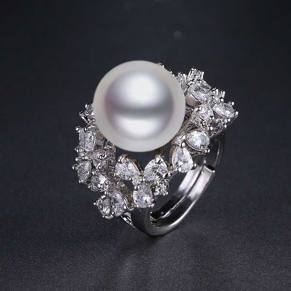 cluster rings emmaya fashion trendy women finger big pearl ring real white/gold color crystal for wedding party, Golden;silver
cluster rings emmaya fashion trendy women finger big pearl ring real white/gold color crystal for wedding party, Golden;silver