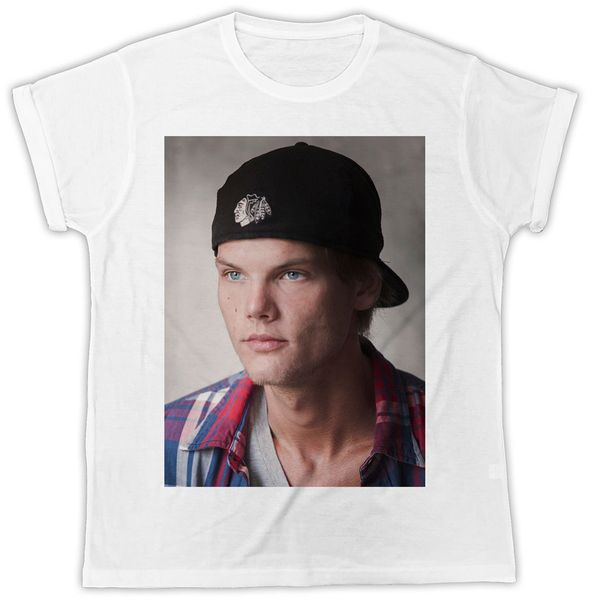 dj avicii tim bergling hat прохладный movie poster unisex охладить tshirt customize футболочку
dj avicii tim bergling hat прохладный movie poster unisex охладить tshirt customize футболочку