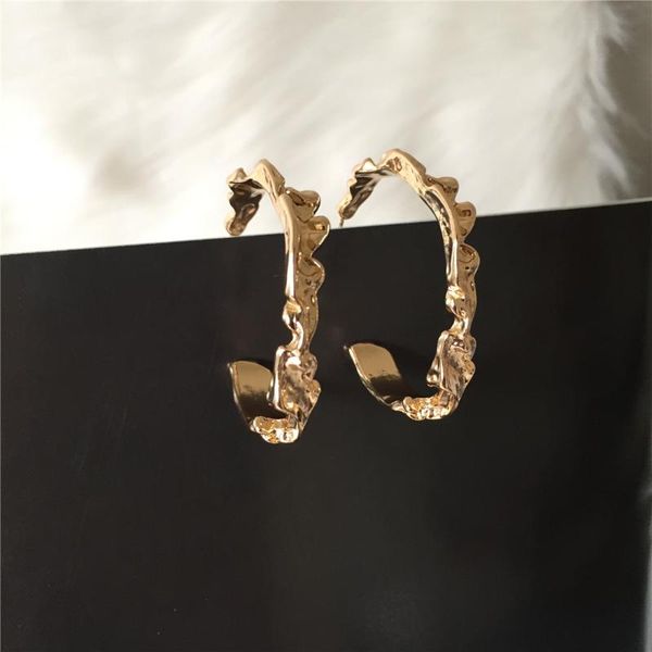 trendy gold color sculpture rough surface hoop earrings for women girl 2020 new arrival modern jewelry, Golden;silver
trendy gold color sculpture rough surface hoop earrings for women girl 2020 new arrival modern jewelry, Golden;silver