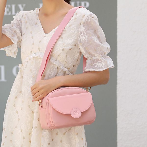 2020 fashion women messenger bags clutch female small handbags women famous brands designer shoulder crossbody bag sac a main
2020 fashion women messenger bags clutch female small handbags women famous brands designer shoulder crossbody bag sac a main