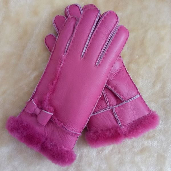 five fingers gloves lady warm female genuine leather mittens winter windproof motorcycle driving luva point guantes b-9313, Blue;gray
five fingers gloves lady warm female genuine leather mittens winter windproof motorcycle driving luva point guantes b-9313, Blue;gray