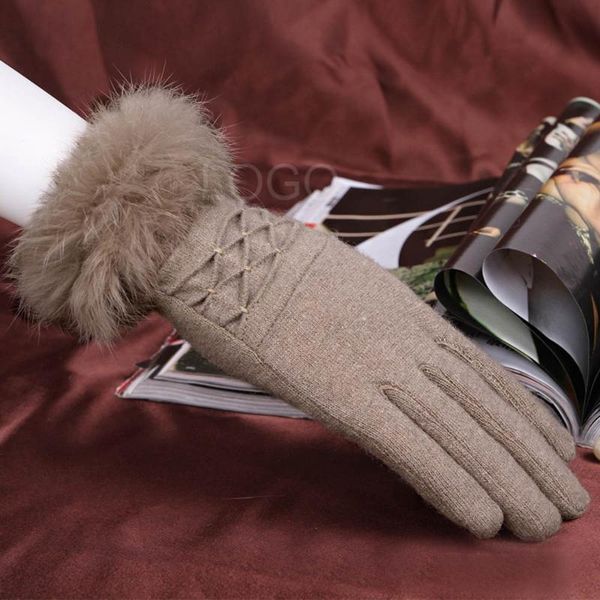 five fingers gloves 2021 fashion pure color women winter warm for outdoor bike riding solid wool+ chinlon+ hair s8, Blue;gray
five fingers gloves 2021 fashion pure color women winter warm for outdoor bike riding solid wool+ chinlon+ hair s8, Blue;gray