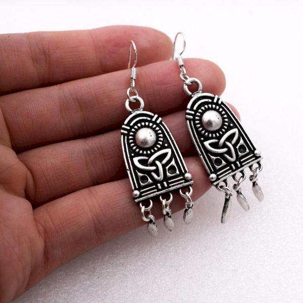 dangle & chandelier 1pair norse viking celtics troika classic design with dangles erring, Silver
dangle & chandelier 1pair norse viking celtics troika classic design with dangles erring, Silver